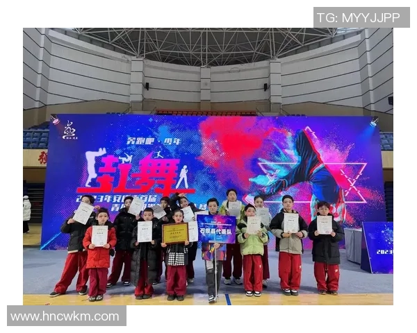 成都街舞队在全国街舞排行榜中荣获第七名展现实力与风采